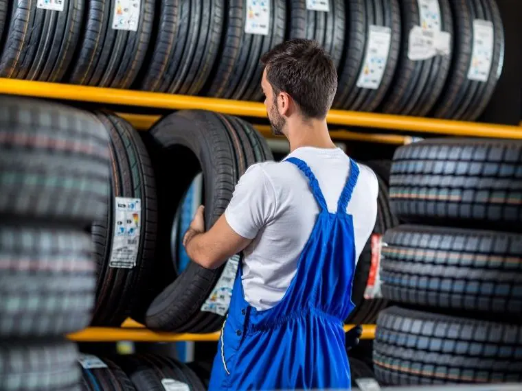 Dikmen Oto Lastikçi